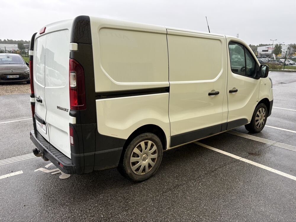Trafic 1.6 DCI L1H1 115ch GRAND CONFORT 2015 occasion 76760 Yerville