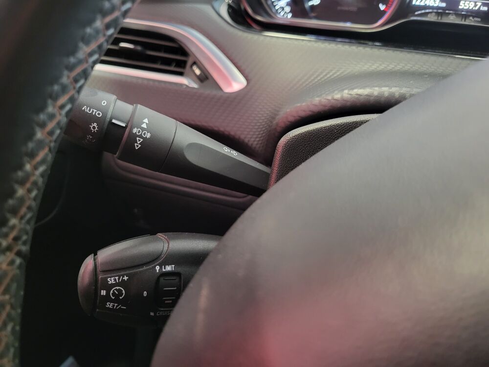 2008 PEUGEOT 1.2 110 CROSSWAY + ATTELAGE 2015 occasion 37170 Chambray-l&egrave;s-Tours