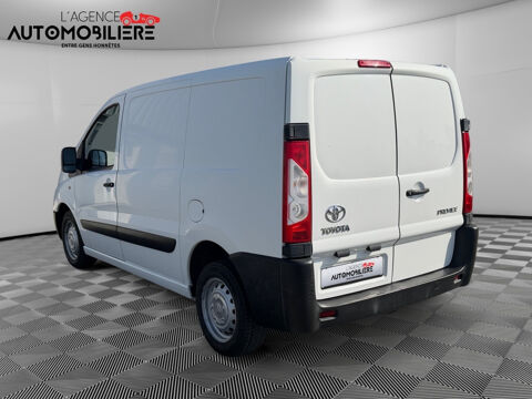 Proace FOURGON L1H1 2.0 D-4D 128 cv 2014 occasion 51000 Ch&acirc;lons-en-Champagne