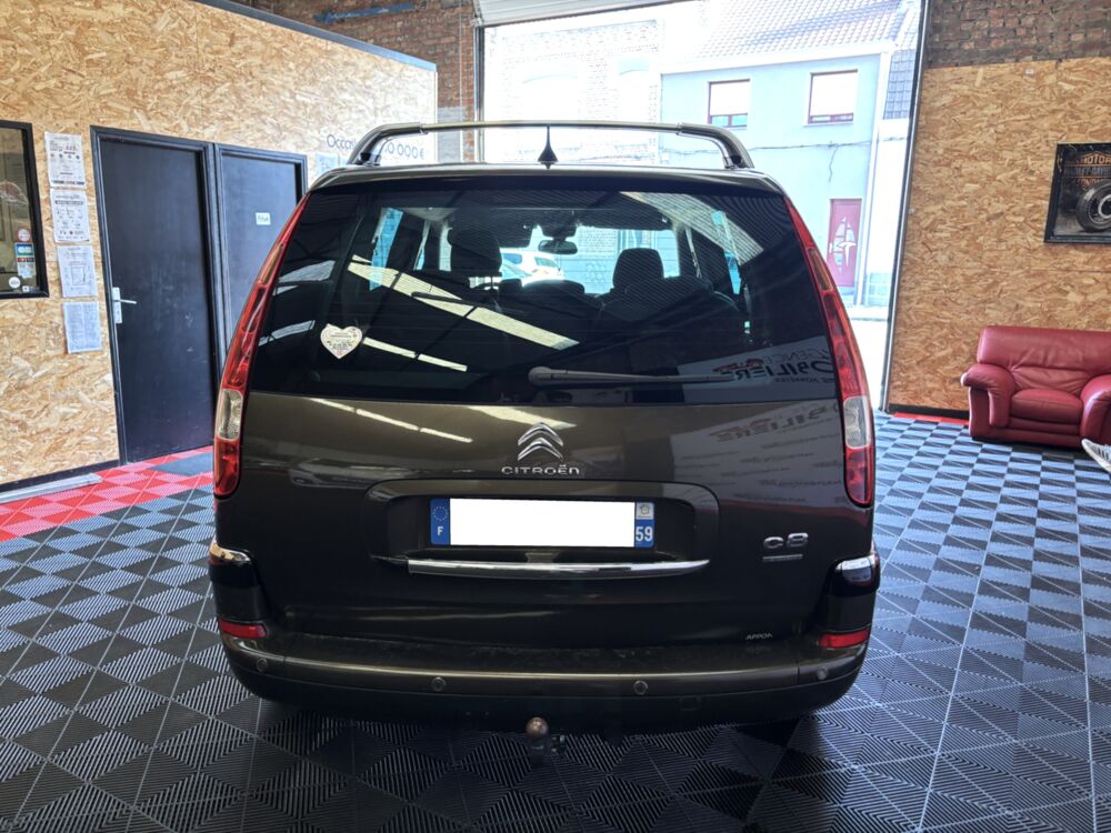 C8 2.0 l HDI 163ch Finition Exclusive Plus 2013 occasion 59640 Dunkerque
