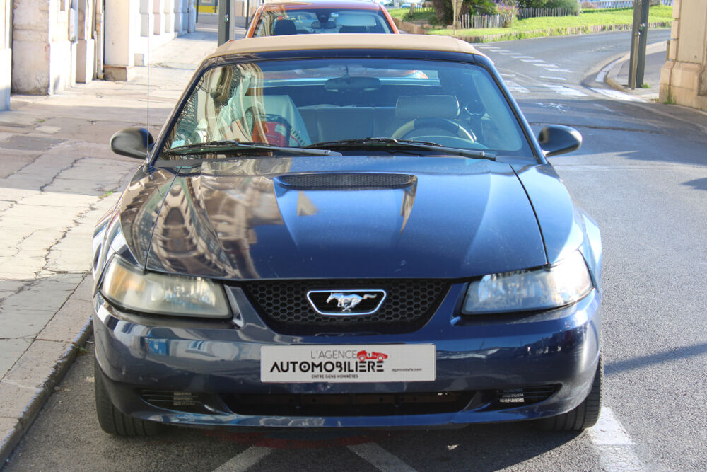 Mustang 4.6 L V8 260CV 2002 occasion 34200 S&egrave;te