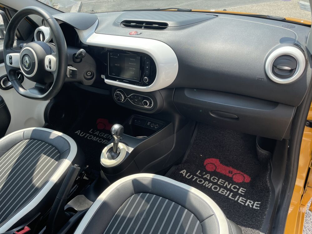 Twingo III 0.9 TCe EDC6 95 cv Bo&icirc;te auto INTENS - SUIVI RENAULT Fai 2019 occasion 49124 Saint-Barth&eacute;lemy-d'Anjou