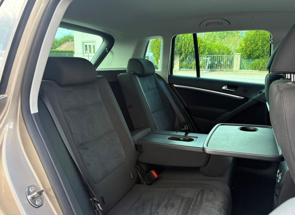 Tiguan 2.0 TDi 16V 4Motion DSG7 140 ch CARAT 2013 occasion 88100 Sainte-Marguerite