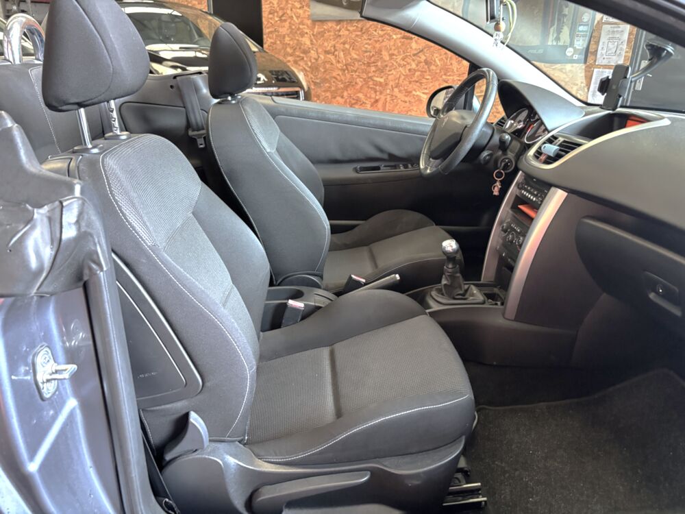 207 CC 1.6 VTI 120ch Finition Sport 2009 occasion 59640 Dunkerque