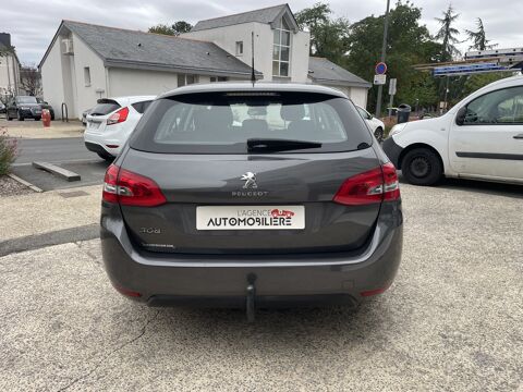308 SW II SW 1.6 BlueHDi 120 cv Active - Attelage 2017 occasion 49124 Saint-Barth&eacute;lemy-d'Anjou