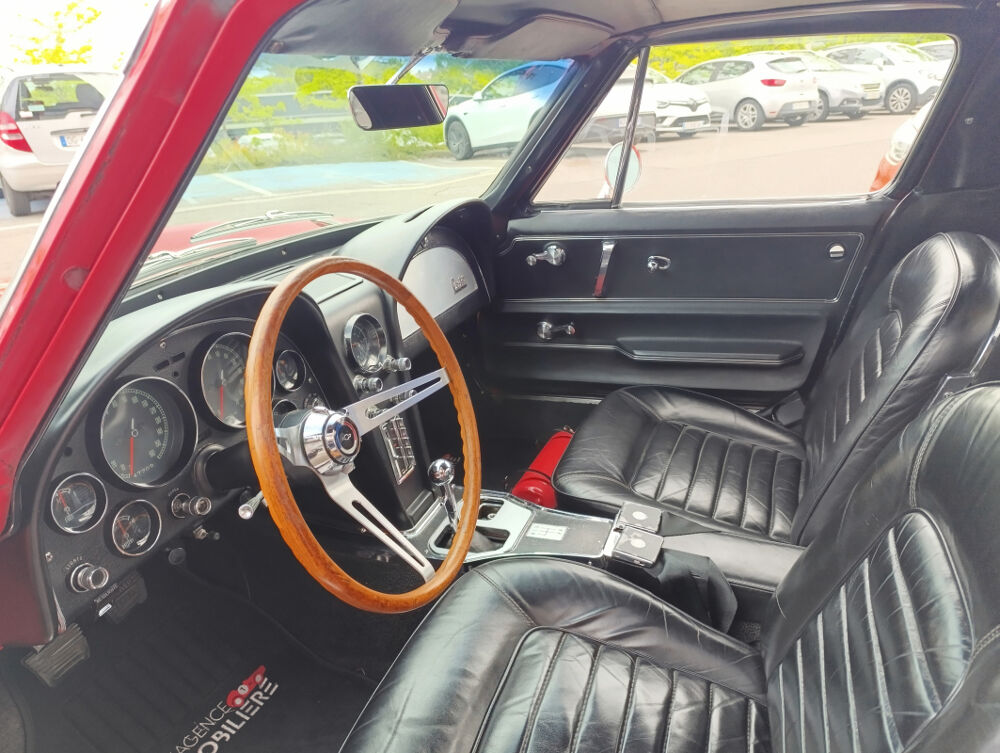 Corvette C2 STING RAY V8 327 CI 350 CV de 1966 Collection 1966 occasion 68200 Mulhouse