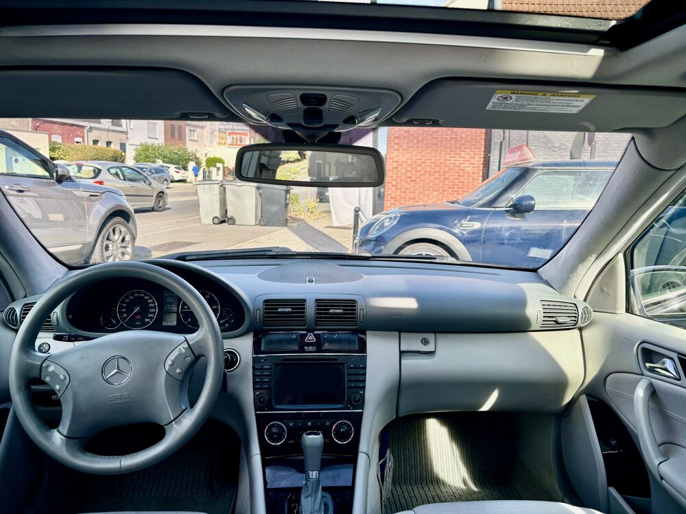 Classe C 200 CDI 122CV ELEGANCE ( BOITE AUTOMATIQUE ) ( V&eacute;hicule tr&egrave; 2004 occasion 59300 Valenciennes