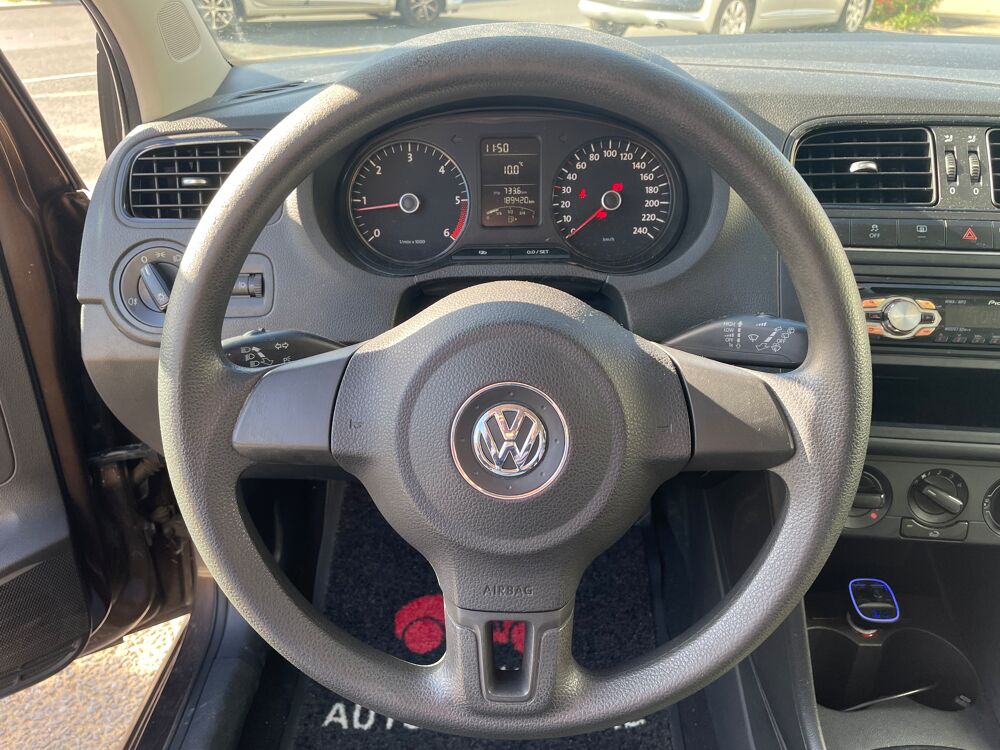 Polo Volkswagen V 1.6 TDI 90 cv - Confortline 2012 occasion 49124 Saint-Barth&eacute;lemy-d'Anjou
