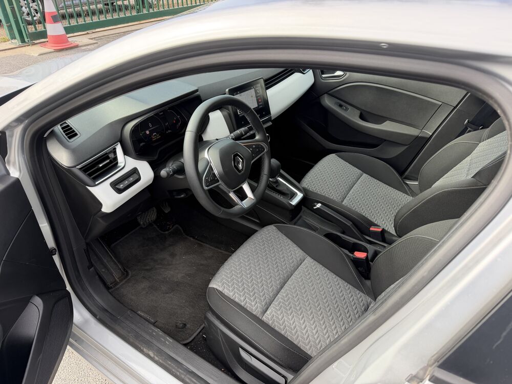 Clio 1.6 i 16V Hybrid 143 cv 2022 occasion 51000 Ch&acirc;lons-en-Champagne