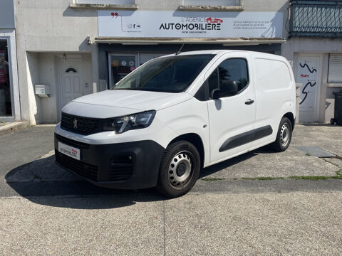 Peugeot Partner 1.5 BlueHDi EAT8 130 cv - Asphalt - 2&egrave;me main - Prix HT 2021 occasion Saint-Barth&eacute;lemy-d'Anjou 49124