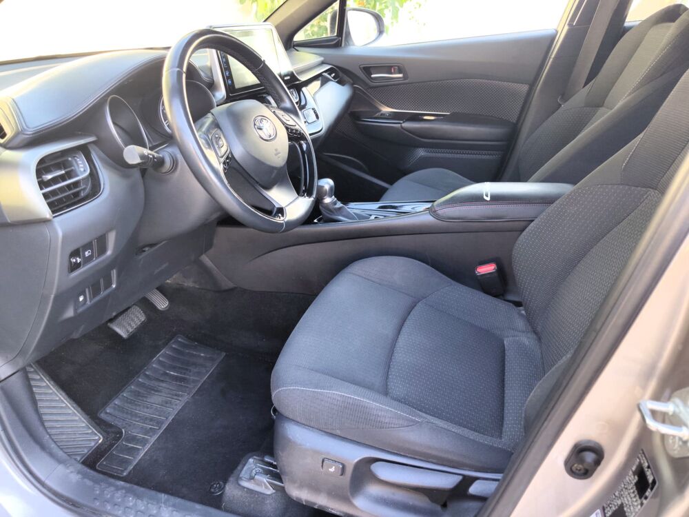 C-HR 1.8 HSD 122H 100 FULL-HYBRID DESIGN 4X2 E-CVT BVA 2019 occasion 34160 Castries