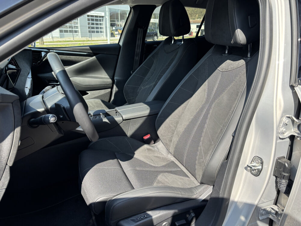 DS4 1.5 Blue Hdi 130 ch ETOILE ALCANTARA EAT8 - TOIT NOIR - Gara 2024 occasion 25400 Audincourt