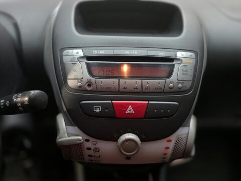 Aygo 1.0 VVT-i 68ch Confort 2010 occasion 78680 &Eacute;p&ocirc;ne