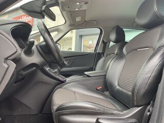 Grand scenic IV IV 1.7 dCi 120 cv INTENS - 7 places APPLE CAR Chaine de dist 2019 occasion 49124 Saint-Barth&eacute;lemy-d'Anjou