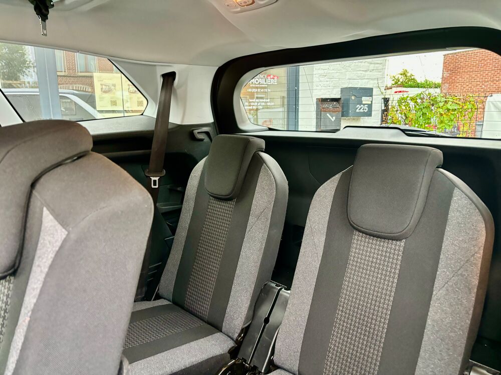 5008 ( 7 PLACES ) 1.5 BLUEHDI 130CV ALLURE BUSINESS EAT8 2019 occasion 59300 Valenciennes