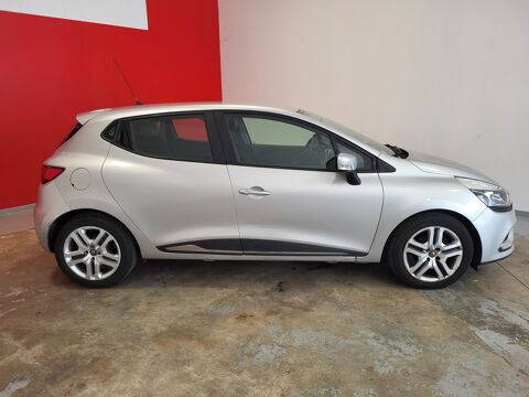 Clio RENAULT CLIO IV PHASE 2 - 0.9 TCE 90 BUSINESS - 2&Egrave;ME MAIN 2018 occasion 37170 Chambray-l&egrave;s-Tours