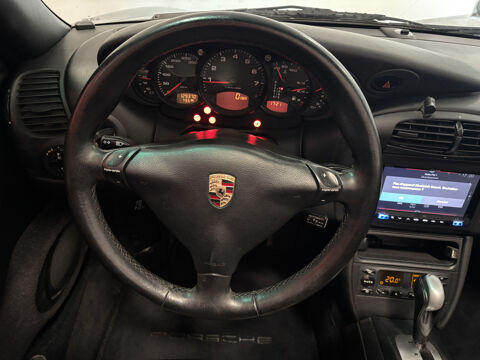 911 (996) 996 CABRIOLET 3.4 CARRERA 4 TIPTRONIC S + HARDTOP 2001 occasion 37170 Chambray-l&egrave;s-Tours