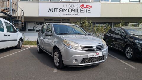 Dacia sandero 1.5 DCI 75ch id&eacute;al jeune permis