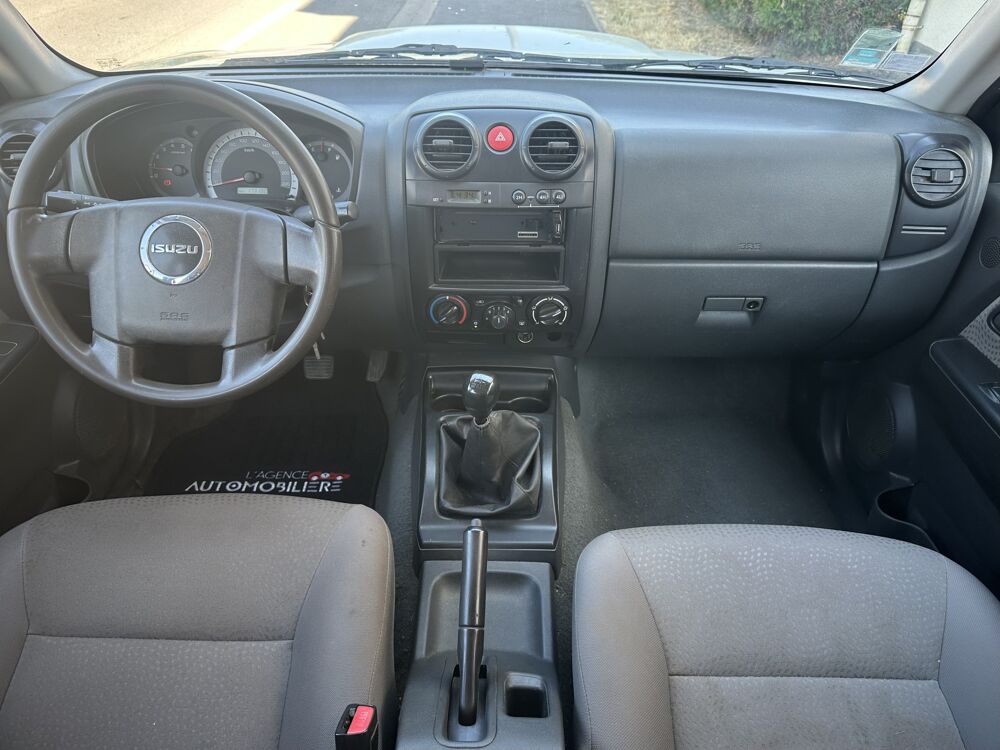 D-MAX 3.0 TDi 163ch 4x4 Crew LS 2011 occasion 88100 Sainte-Marguerite