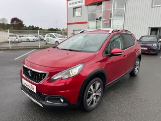 2008 1.2 110 BVM6 ALLURE | ENTRETIEN PEUGEOT | CARPLAY | CAMERA | 2019 occasion 44860 Pont-Saint-Martin
