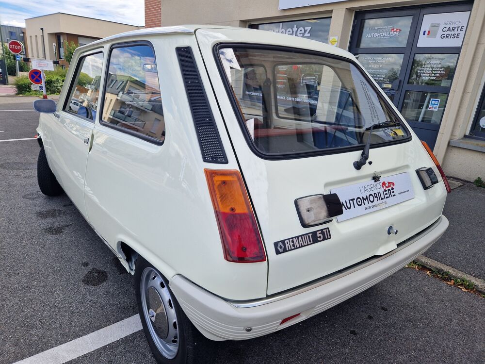 R5 TL expertis&eacute;e cabinet classic Auto 1977 occasion 80480 Salou&euml;l