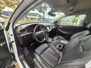 Grandland x X 1.6 i 16V 300 PHEV 4x4 EAT8 S&S 200 cv Bo&icirc;te auto ULTIMATE 2020 occasion 25400 Audincourt