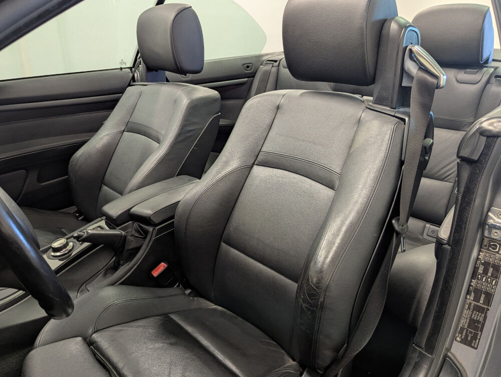 S&eacute;rie 3 (E93) CABRIOLET 330IA LUXE 2008 occasion 95800 Cergy