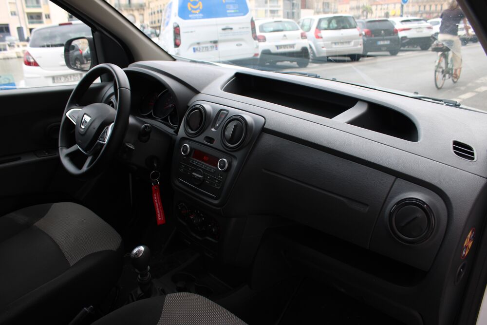 Dokker van 1.5 BLUE DCI STEPWAY ( Clim, Bluetooth, Contr&ocirc;le technique v 2021 occasion 34200 S&egrave;te