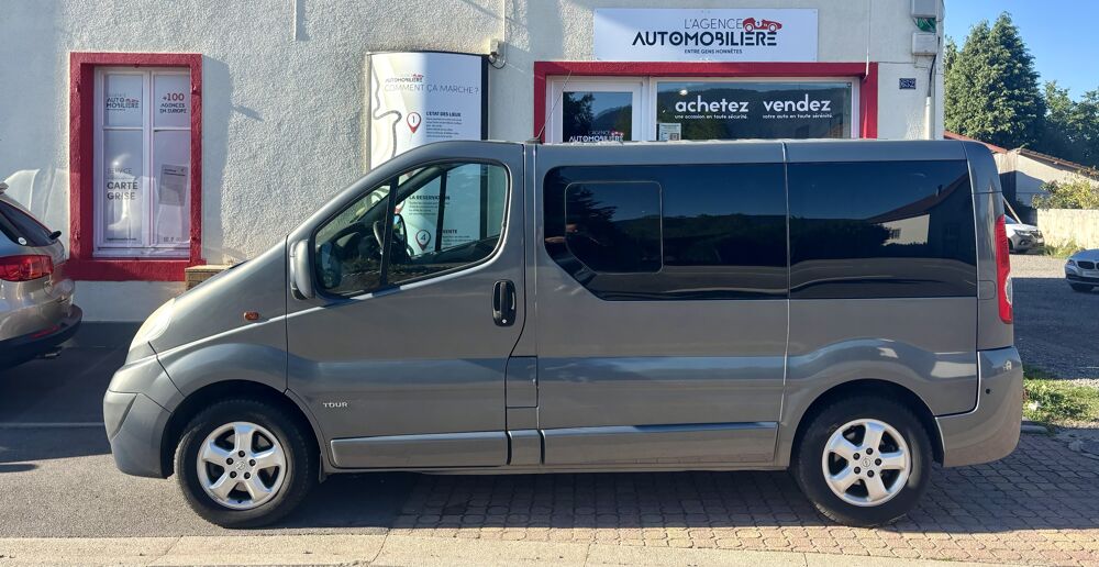 Vivaro Minibus 2.0 CDTI 16V Combi Easytronic 115 ch 8 places 2012 occasion 88100 Sainte-Marguerite