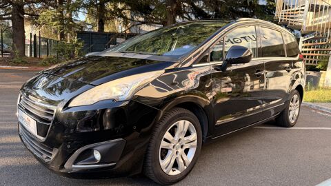 5008 PEUGEOT 1.6 THP 165ch EAT6 7 Places Allure Full Option 2016 occasion 91120 Palaiseau