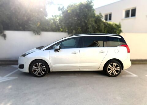 5008 GENERATION-I 1.6 120 ALLURE EAT BVA START-STOP 2016 occasion 34160 Castries