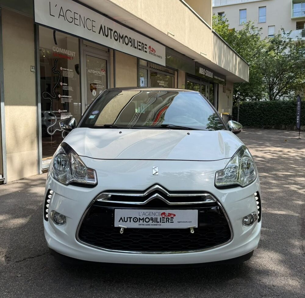DS3 1.6 VTI 120 SO CHIC *1ERE MAIN, CUIR, SIEG. CHAUF.* 2011 occasion 92370 Chaville