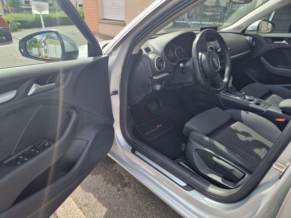 A3 III SPORTBACK 1.4 TFSI 122 S LINE S TRONIC + toit ouvrant 2013 occasion 80480 Salou&euml;l