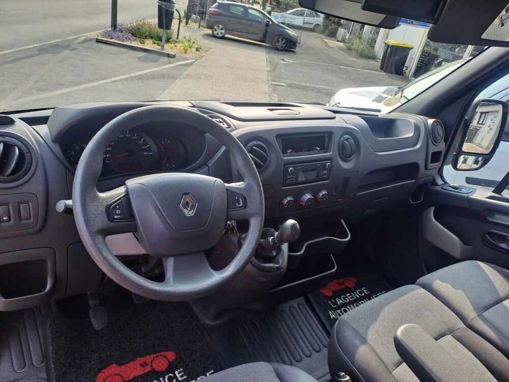 Master III Phase 2 2.3 dCi 130 cv - Foodtruck 2019 occasion 49124 Saint-Barth&eacute;lemy-d'Anjou