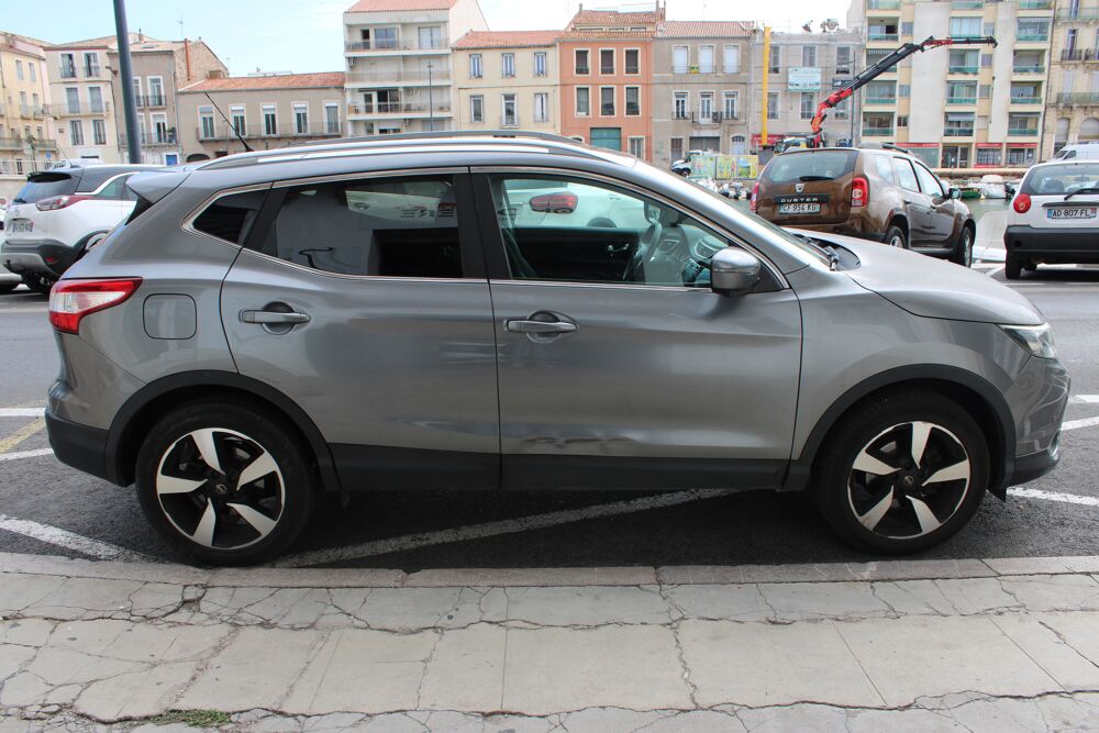Qashqai 1.6 dCi 130ch N-Connecta ( Cam&eacute;ra de recul, Toit panoramique 2016 occasion 34200 S&egrave;te