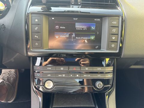 XE 2.0 200 Pure Auto 2016 occasion 76760 Yerville