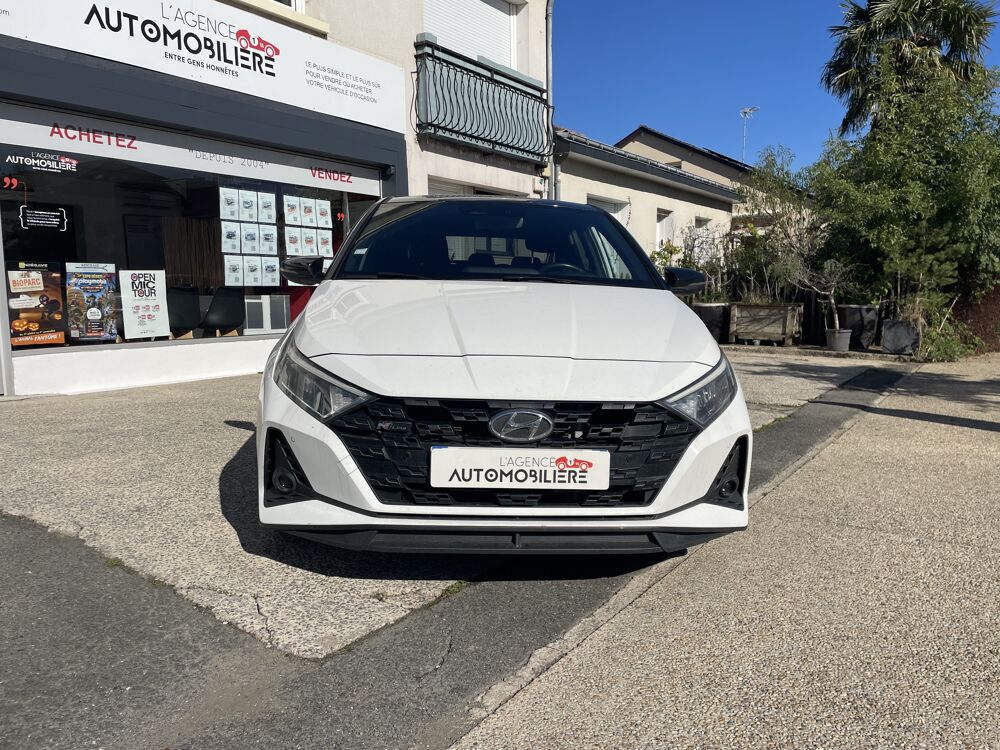 i20 1.0 T-GDi 100ch DCT-7 Hybrid N Line &eacute;dition Michel Vaillant 2021 occasion 49124 Saint-Barth&eacute;lemy-d'Anjou