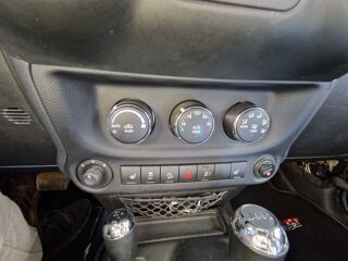 Wrangler III 2.8 CRD 200 FAP RUBICON BVA5 SINCE 1941 2014 occasion 80480 Salou&euml;l