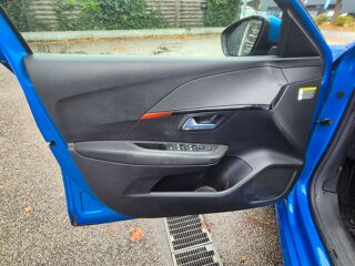 208 e- 136 cv ACTIVE BUSINESS - 118000 kms - 2021 occasion 25400 Audincourt