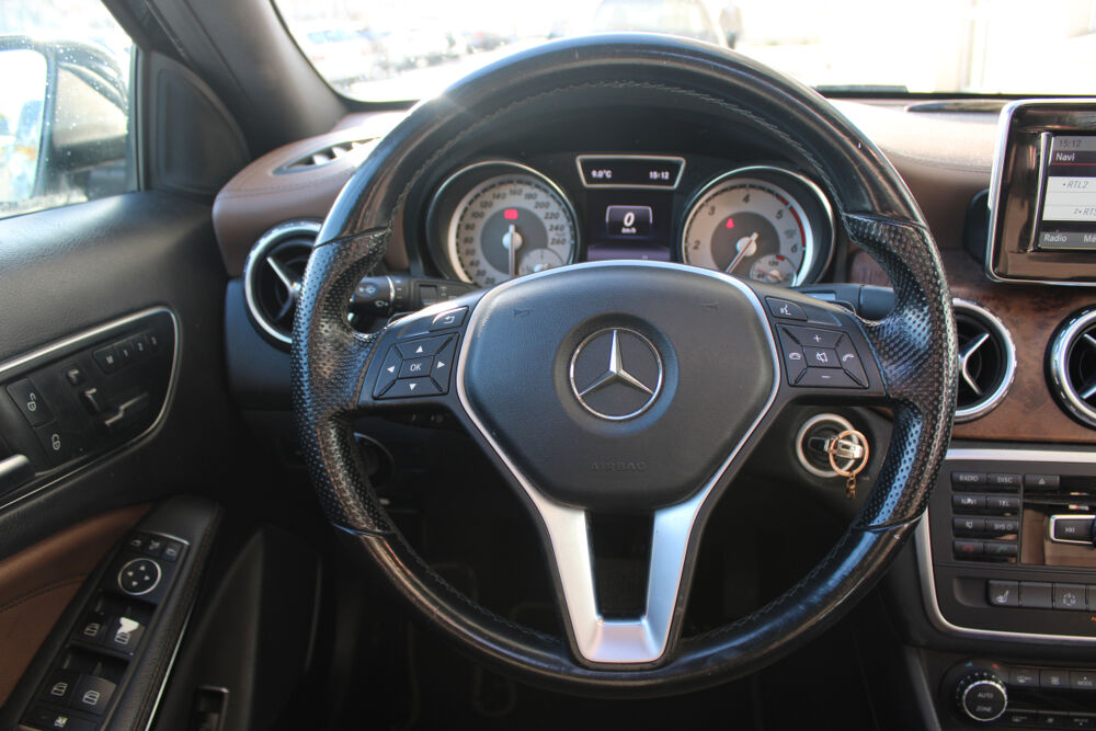 Classe GLA 2.2 200 CDI 135 SENSATION 7G-DCT BVA ( Toit ouvrant, Si&egrave;ges 2014 occasion 34200 S&egrave;te