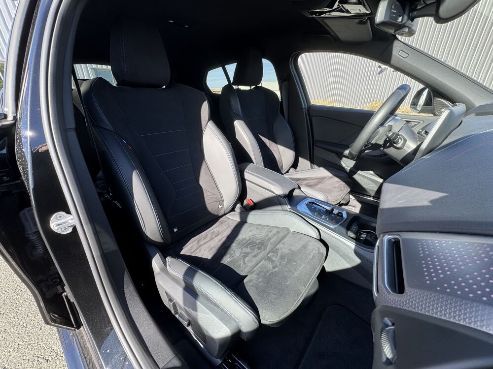 S&eacute;rie 1 F70 120 170 DKG7 M SPORT | ATTELAGE / LEDS / HARMAN KARDON | 2025 occasion 44860 Pont-Saint-Martin