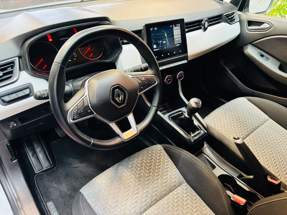 Clio V 1.0 tce 100 cv essence / gpl evolution 2023 occasion 71300 Montceau-les-Mines