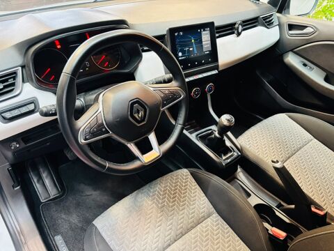 Clio V 1.0 tce 100 cv essence / gpl evolution 2023 occasion 71300 Montceau-les-Mines