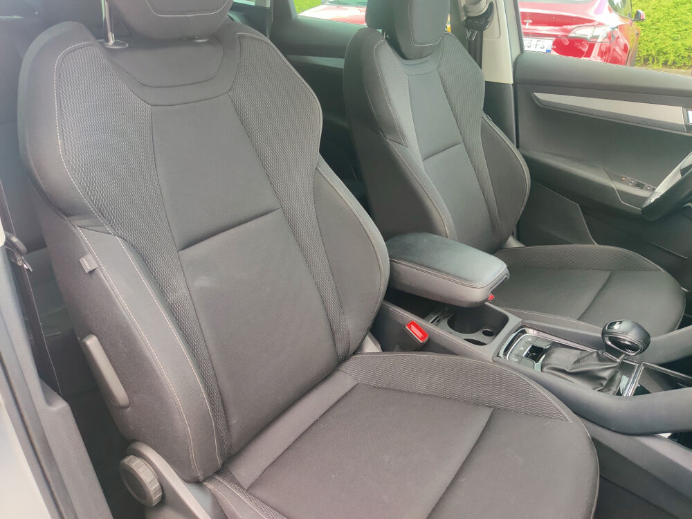 Karoq 2.0 TDi 116 DSG7 Business 1&egrave;re main 2022 occasion 68390 Sausheim