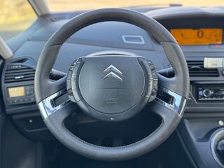 C4 Picasso 1.6 HDI 110 PACK AMBIANCE | ATTELAGE | GARANTIE 3 MOIS 2009 occasion 44860 Pont-Saint-Martin