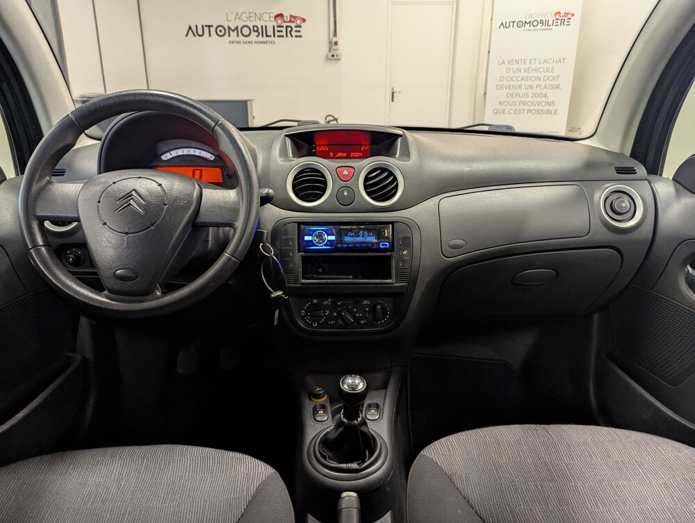 C3 1.1 STYLE 60 CH + TOIT PANO + CLIM + KIT DE DISTRIBUTION 2006 occasion 95800 Cergy