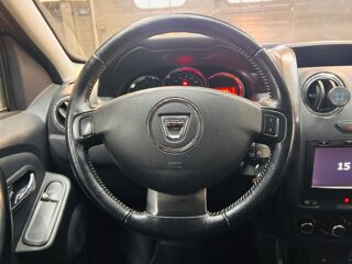 Duster 1.5 dCi 110 cv - Finition Laur&eacute;ate – 149 500 km – SUV Diesel 2015 occasion 71300 Montceau-les-Mines