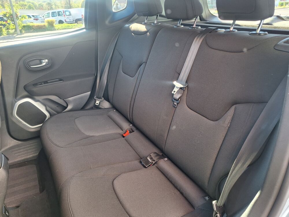 Renegade 1.4 MultiAir S&S 140 ch Longitude 2014 occasion 90400 Danjoutin