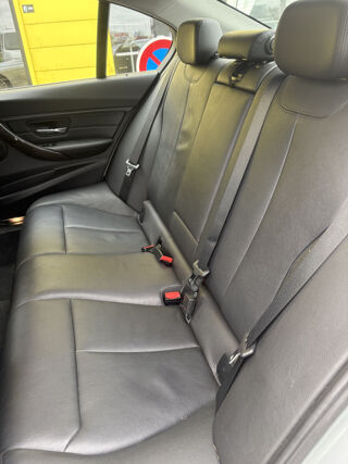 S&eacute;rie 3 330 D XDRIVE 258 LUXURY BVA 8 2014 occasion 76760 Yerville