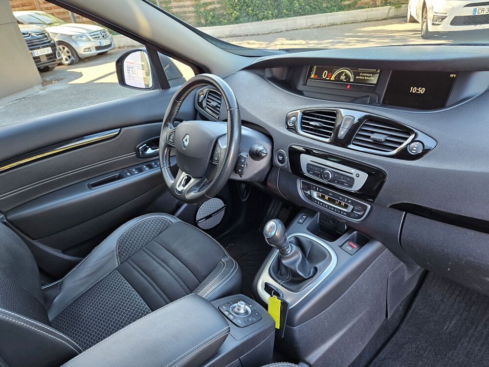 Grand scenic IV 1.6 DCI 130 CH BOSE EDITION - 7 Places ( Cam&eacute;ra - Attelage.. 2015 occasion 25400 Audincourt
